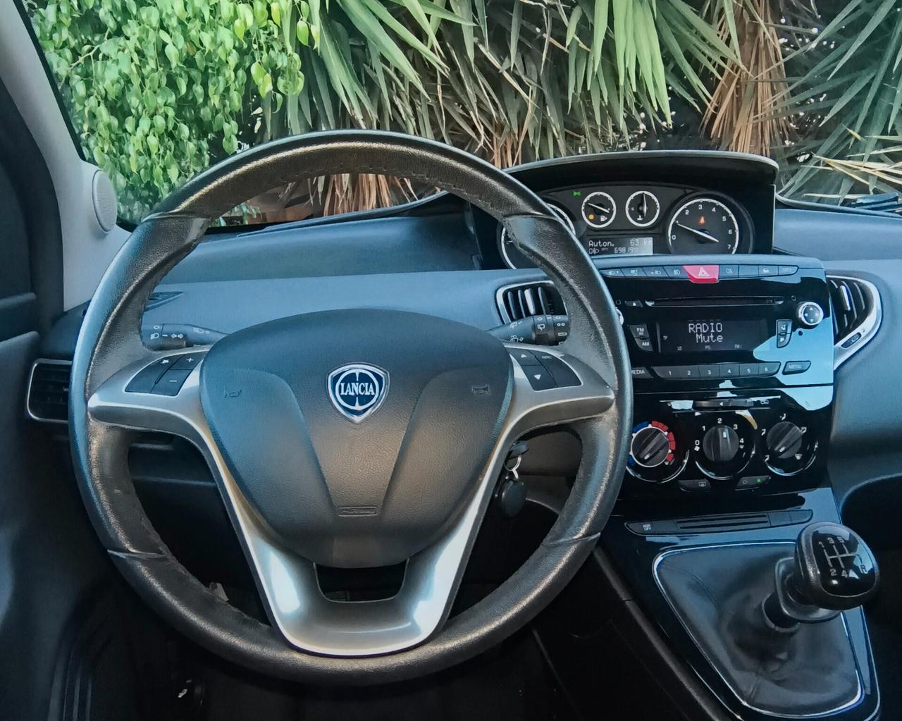 Lancia Ypsilon 1.2 8v 69 Cv Gold - UNIPROPRIETARIO -