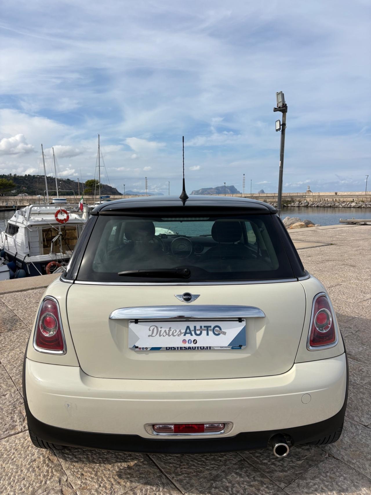 Mini 1.6 16V One (55kW)