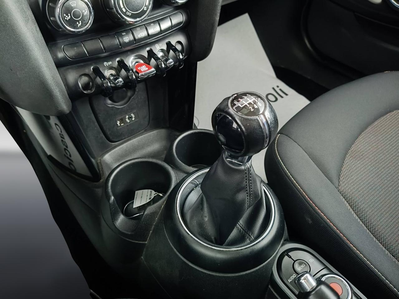 MINI Mini IV F55-F56 2014 - Mini 1.5 One D Business 3p