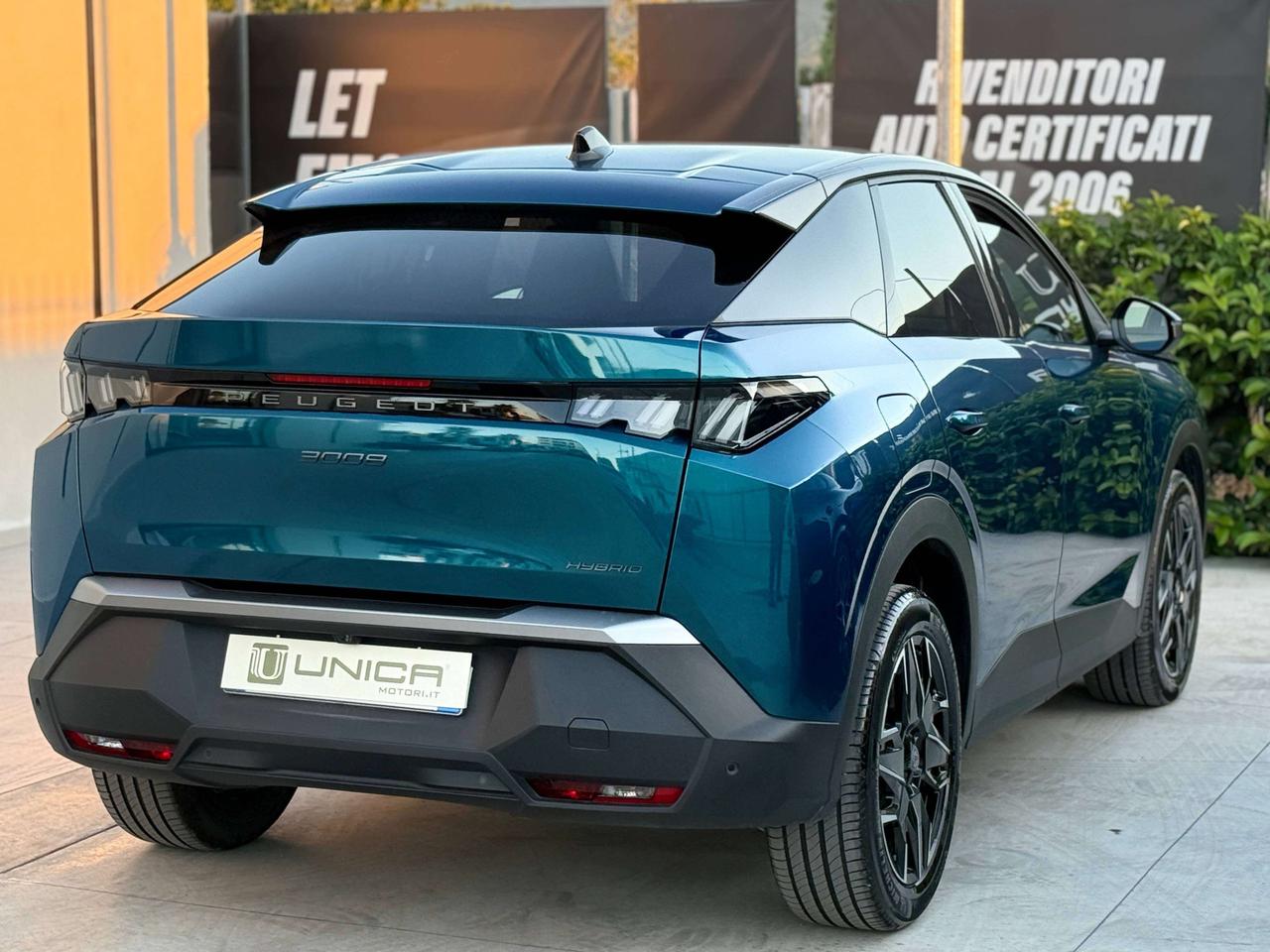 Peugeot 3008 1.2 Hybrid Allure 145cv ITALIANA - IVA ESPOSTA - UNICO PROPRIETARIO