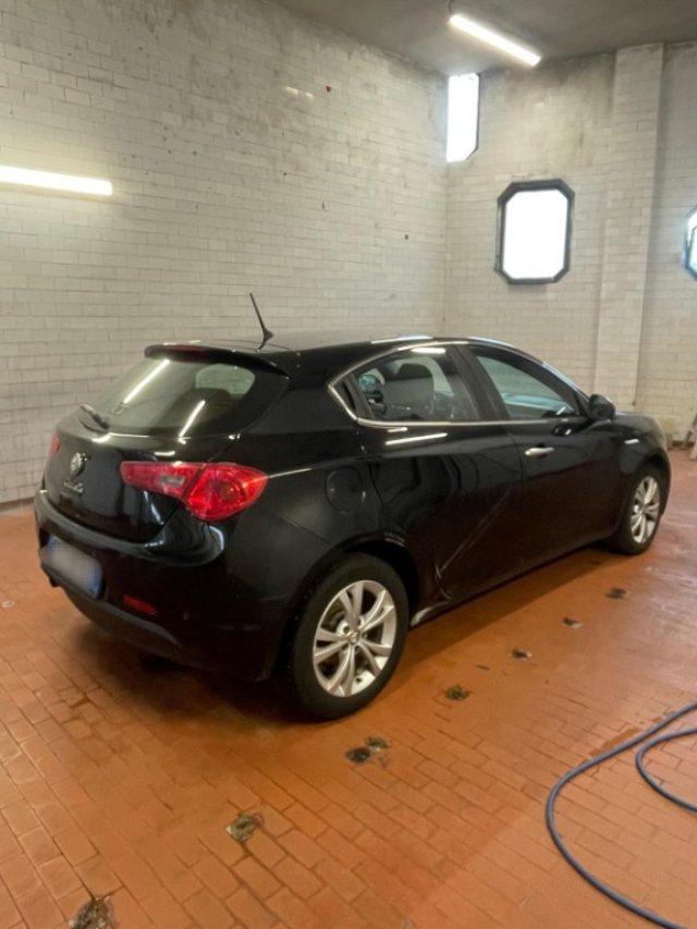 ALFA ROMEO Giulietta 1.6 JTDm-2 105 CV Exclusive
