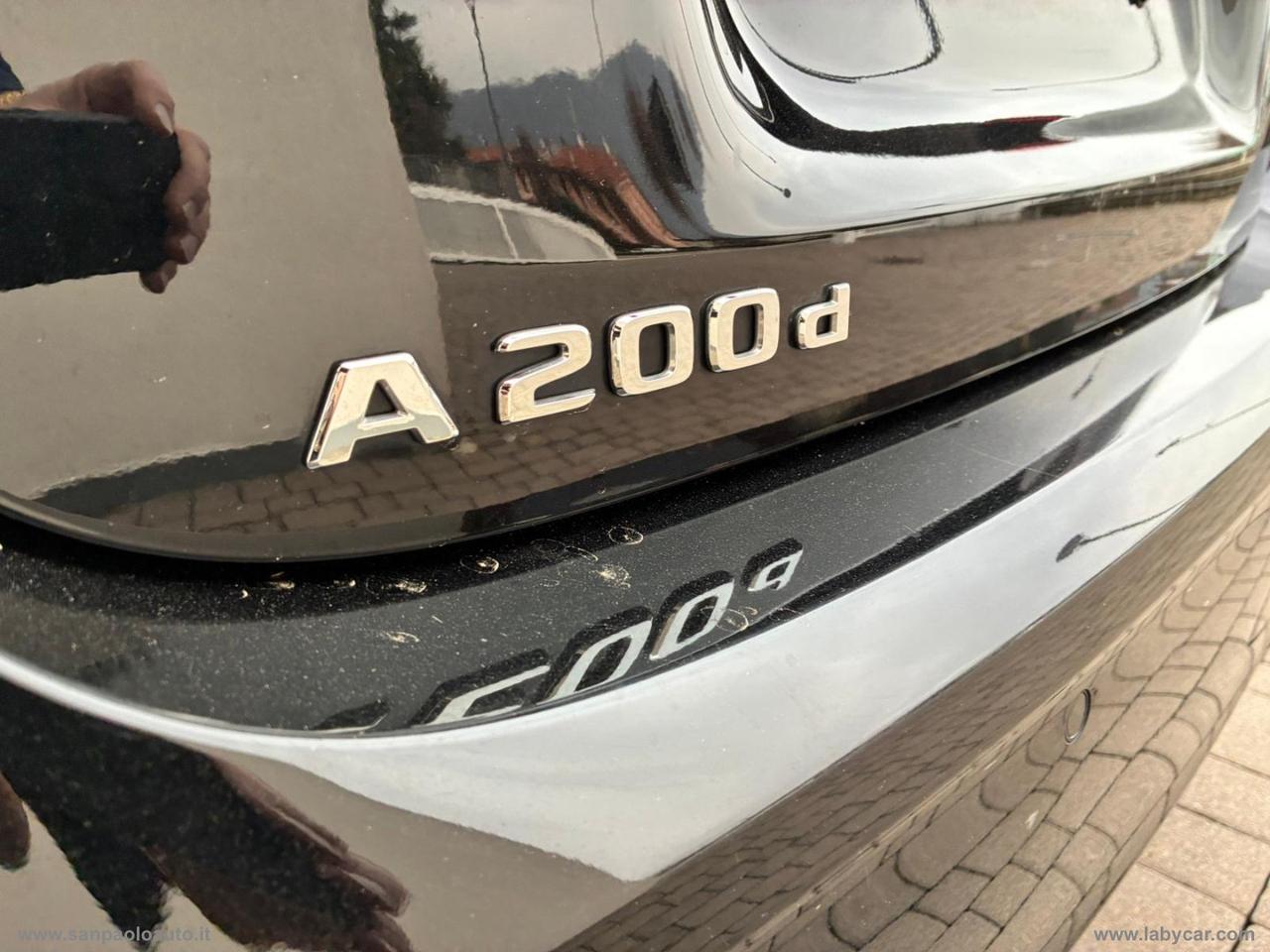 MERCEDES-BENZ A 200 d Automatic Premium Plus AMG Line