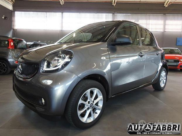 SMART - Forfour - 90 0.9 Turbo Panoramic Passion-