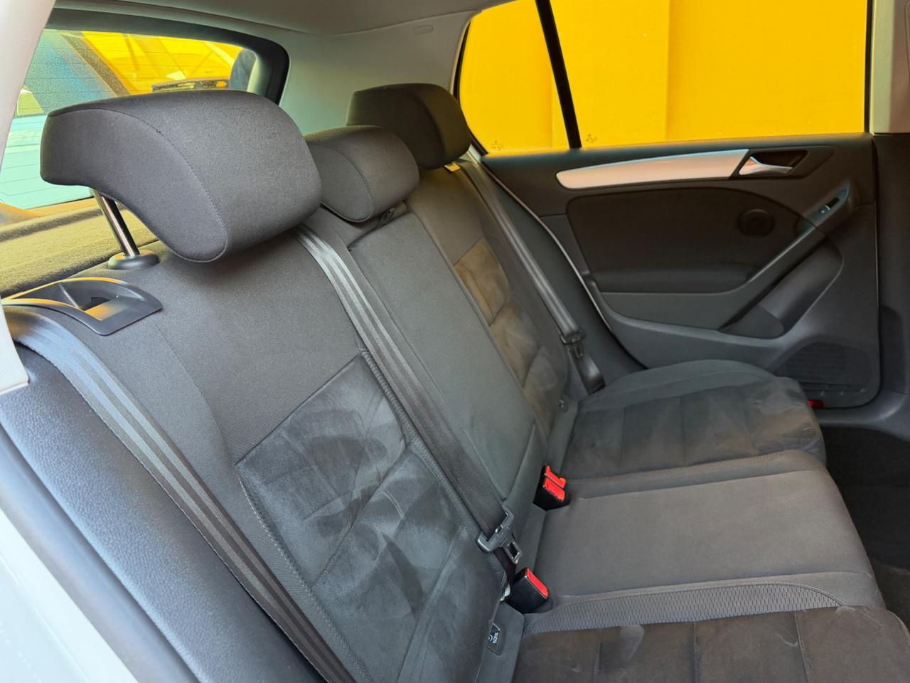 Volkswagen Golf 1.6 TDI DPF 5p. Highline