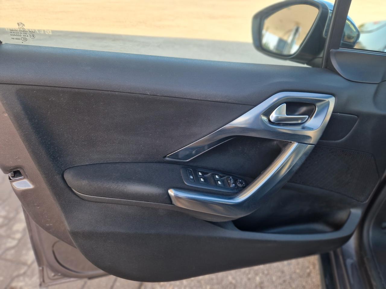 Peugeot 2008 1.6 e-HDi 92 CV Stop&Start Allure