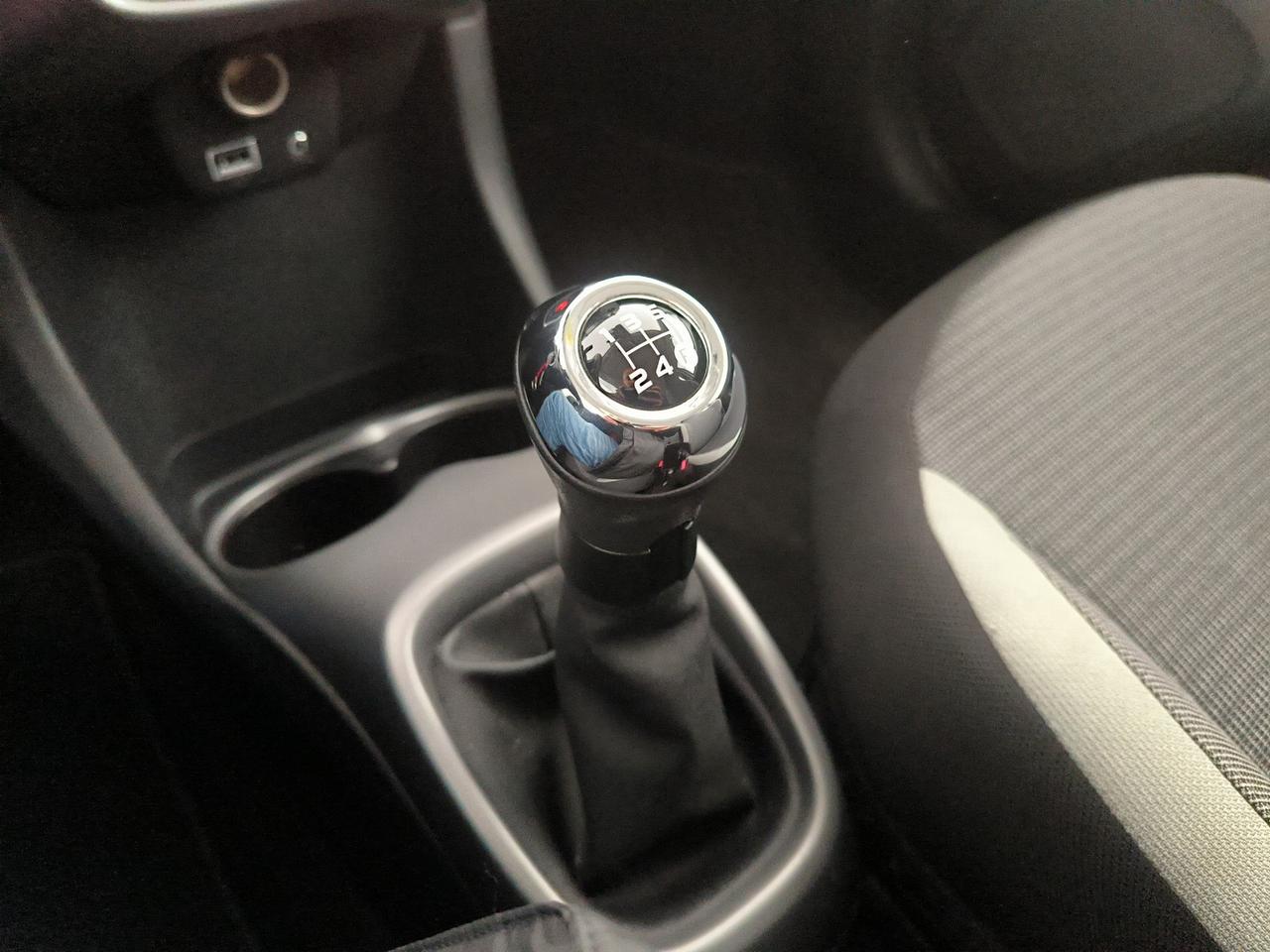 Toyota Aygo 5p 1.0 x-play 72cv