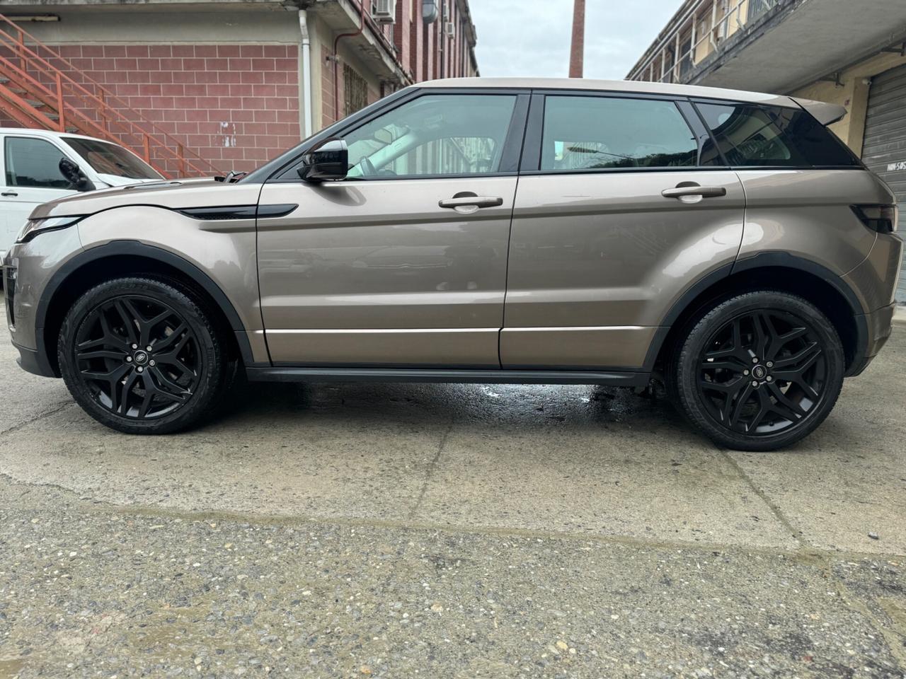 Land Rover Range Evoque 2.0 TD4 180 CV Coupé Autobiography