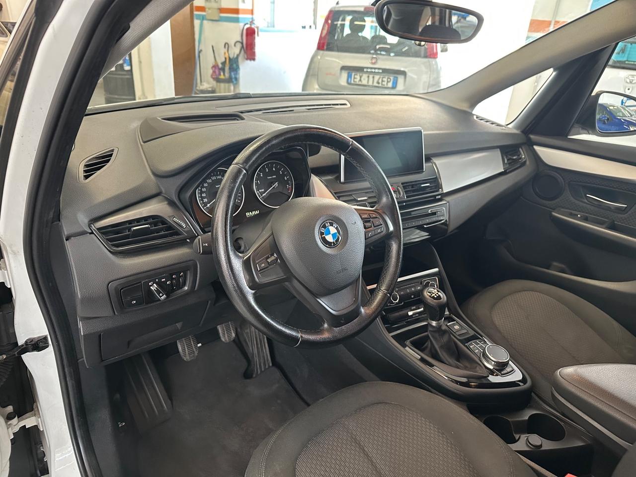 Bmw 2er Active Tourer 218i Advantage