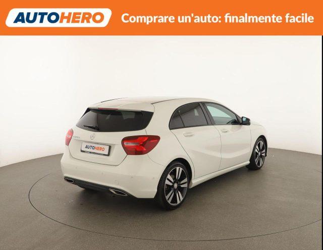 MERCEDES-BENZ A 200 d Automatic Sport