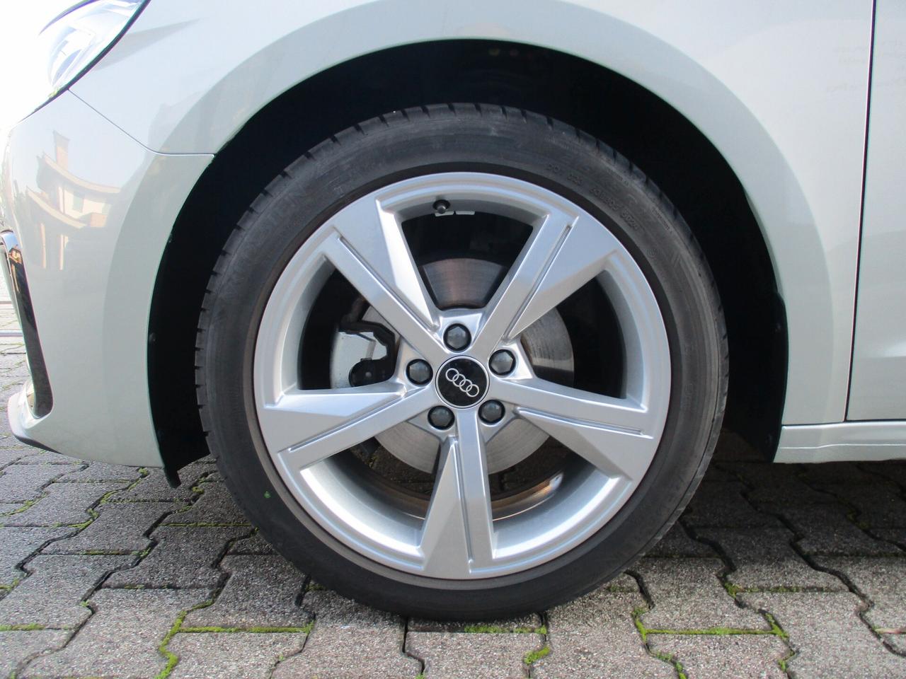 Audi A1 SPB 30 TFSI Business