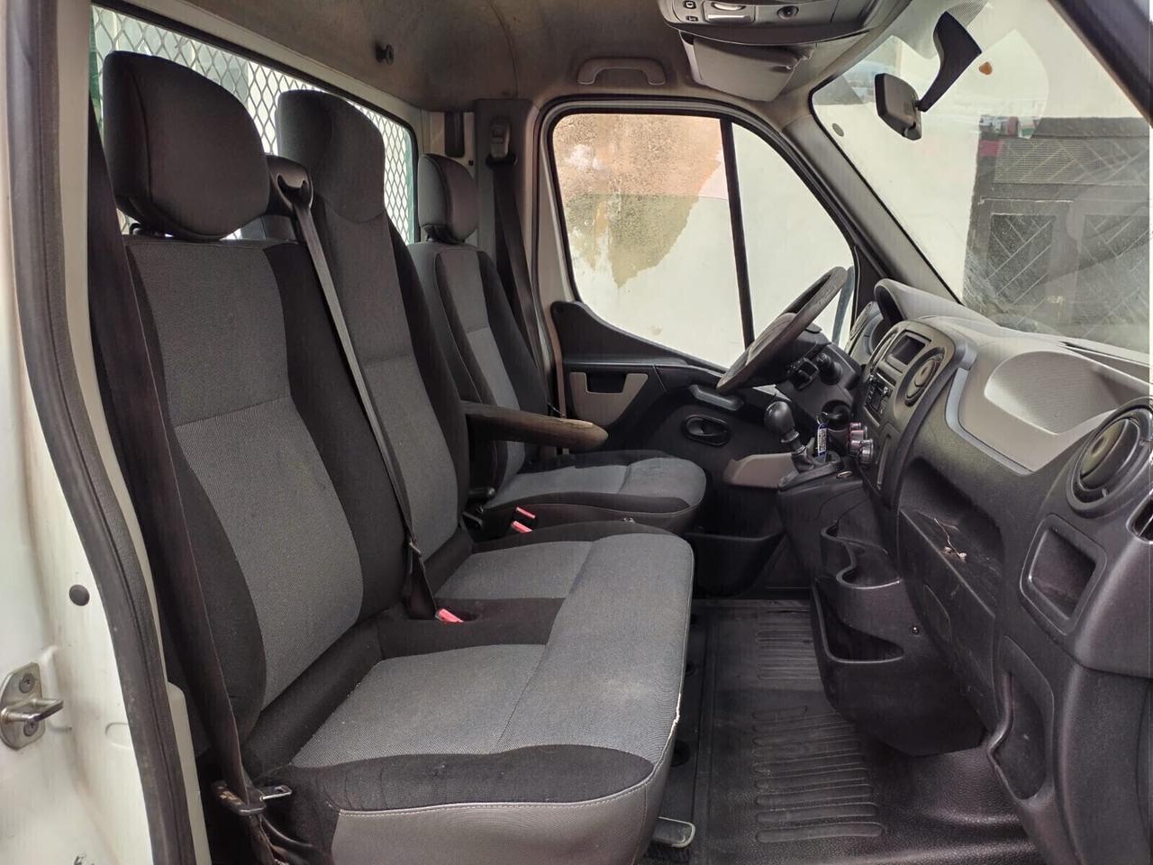 Renault Master T35 2.3 dCi 2015