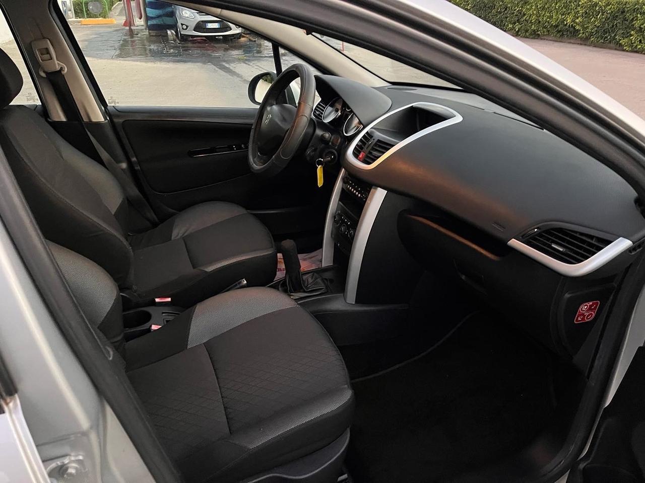 Peugeot 207 1.4 HDi 70CV 5p. Energie Sport