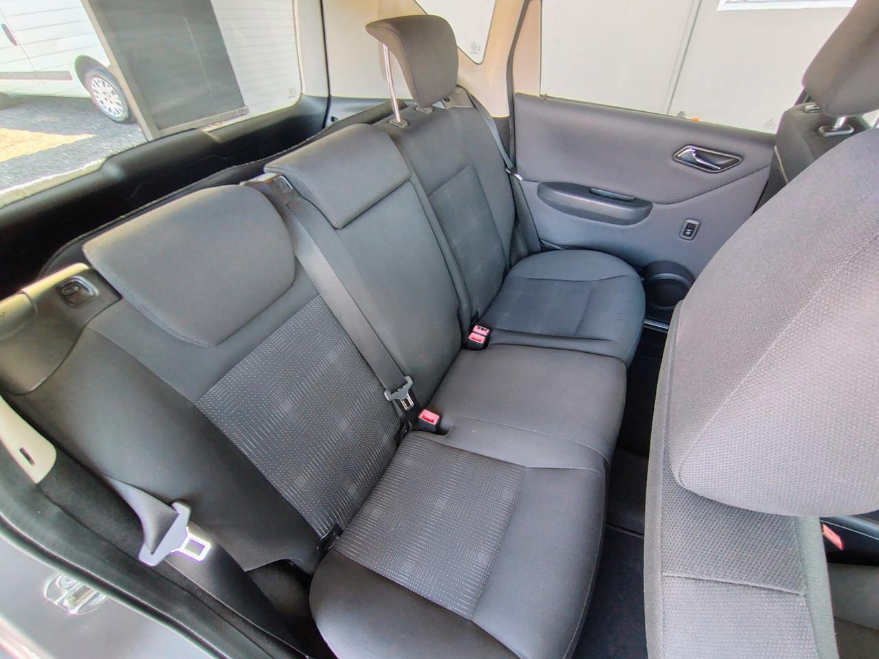 Mercedes-benz A 160 CDI BlueEFFICIENCY Avantgarde