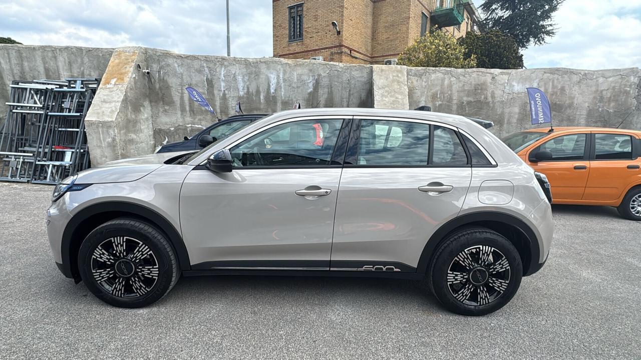 Fiat 600 1.2 Hybrid AUTOMATICA 100 CV ICON 2024 USATO
