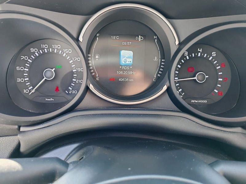 FIAT 500L 1.4 95 CV S&S Cross