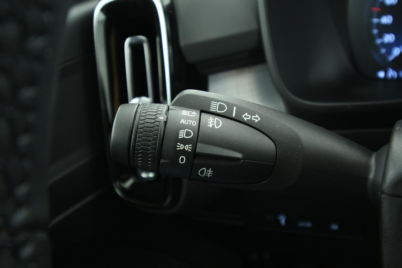 VOLVO XC40 N1 T4 recharge plug-in hybrid Core auto PREZZO+IVA+CAMERA