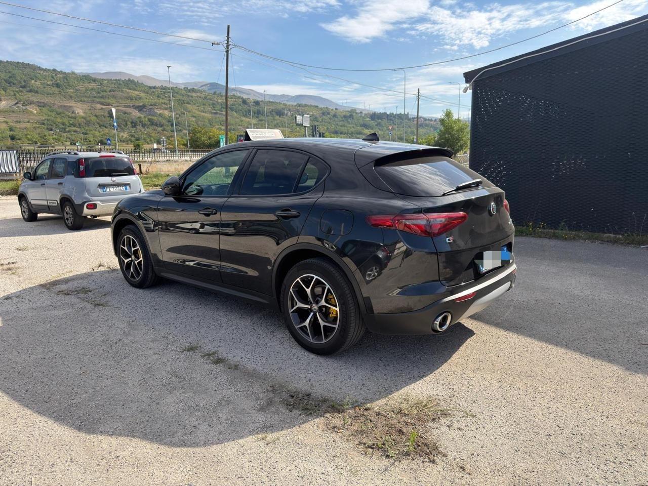 Alfa Romeo Stelvio 2.2 Turbodiesel 210 CV AT8 Q4 Super