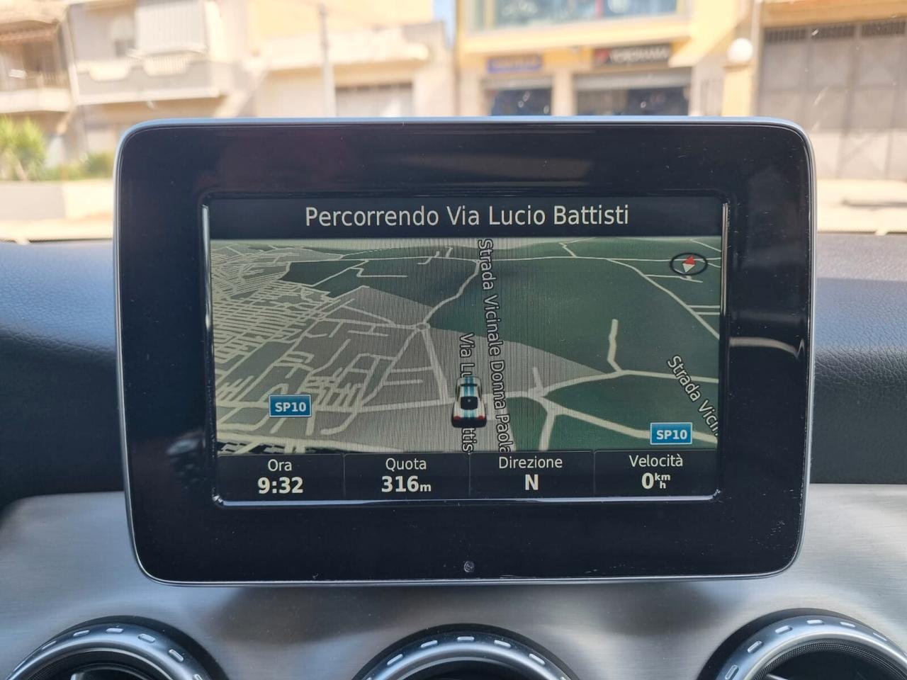 Mercedes-benz GLA 200D Tetto apribile. SUPER PROMO ESTATE 2025