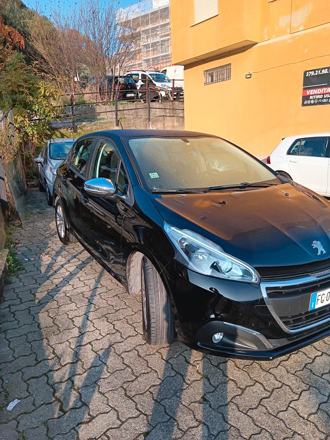 Peugeot 208 BlueHDi 75 5 porte Allure