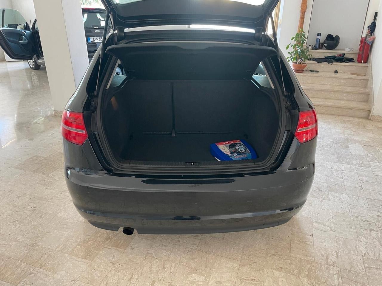 AUDI A3 SPB 1.6 TDI 105 CV AMBITION