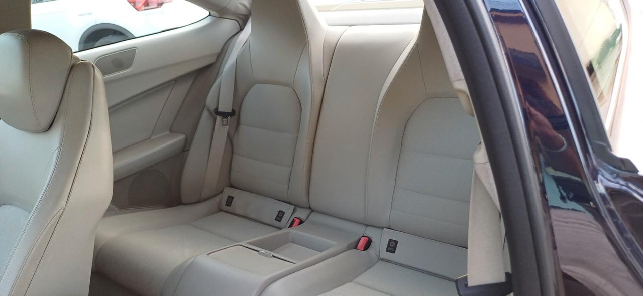 Mercedes-benz C 220 CDI Coupé Avantgarde