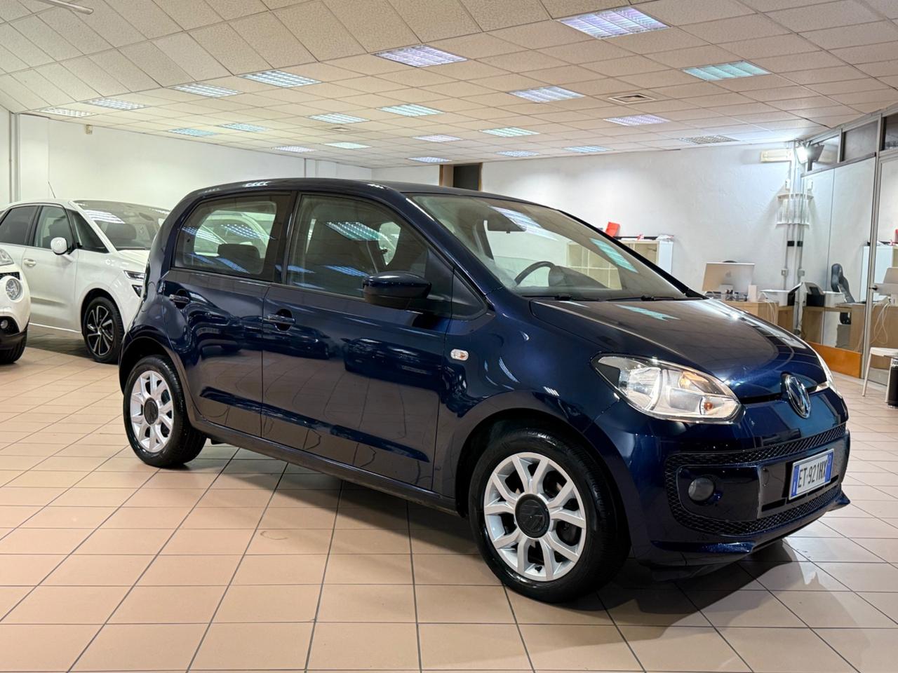 Volkswagen up! 1.0 5p. move