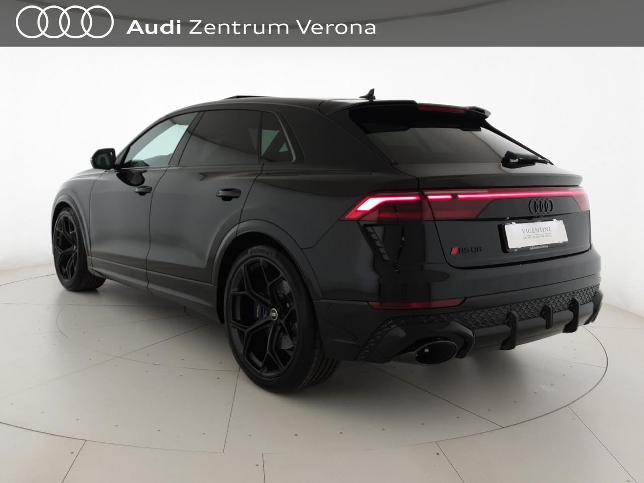 4.0TFSI 640CV tiptronic Performance