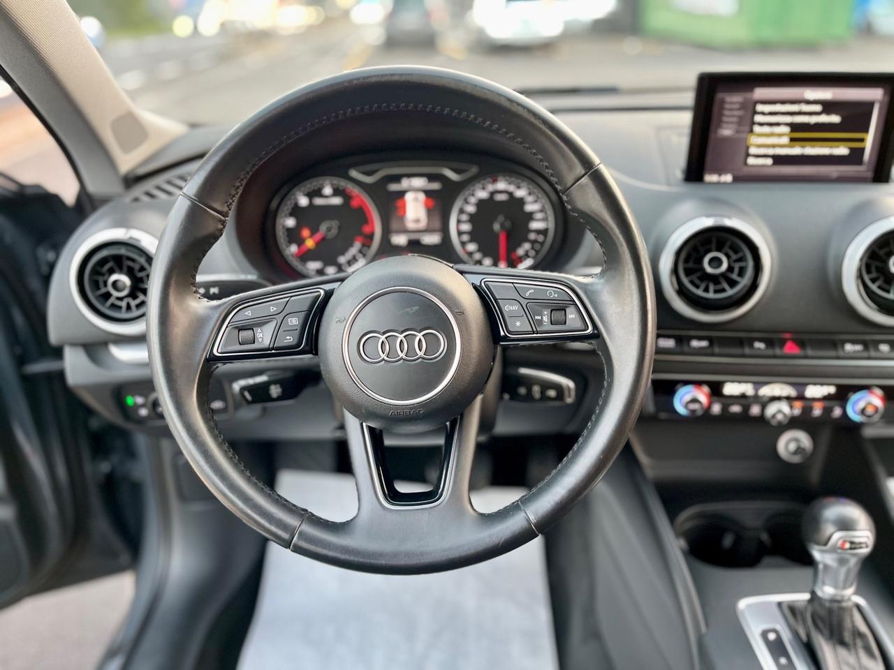 Audi A3 S-Line 1.6 TDI 116 CV tronic Sport
