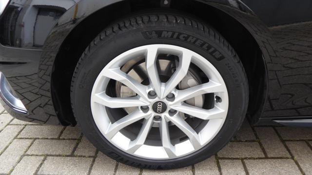 AUDI A4 Avant 40 TDI S tronic Business Advanced