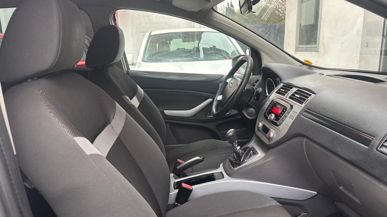 Ford Kuga 2.0 TDCi 136 CV 2WD Titanium DPF