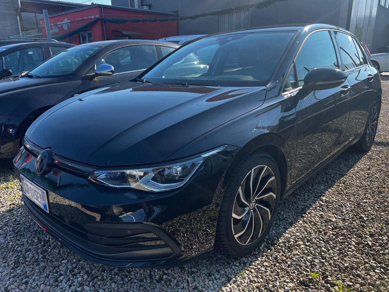 Volkswagen Golf 1.5 eTSI 150 CV EVO ACT DSG Style