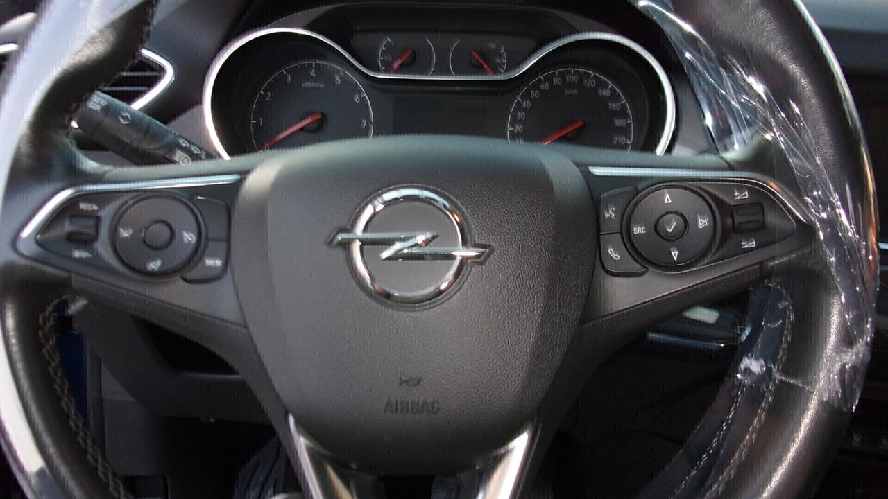 Opel Crossland 1.5 ECOTEC D 110 CV Start&Stop Design & Tech