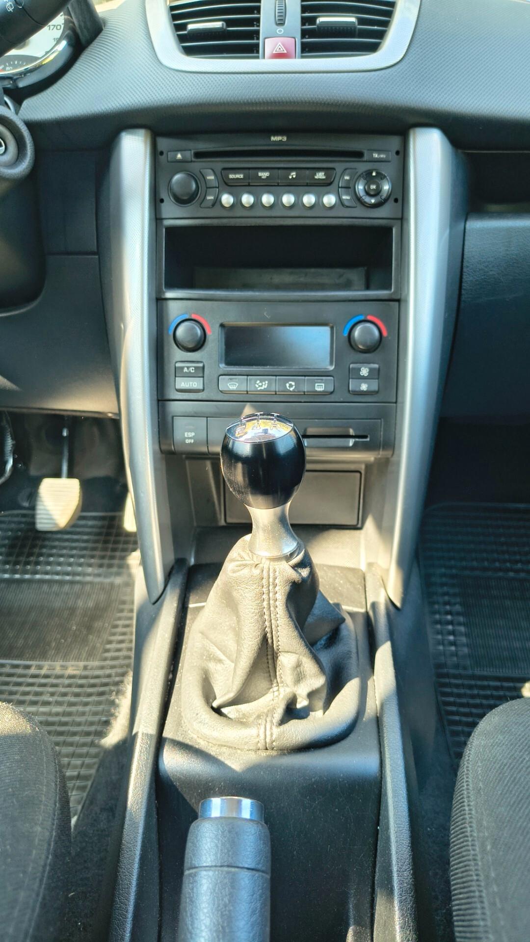 Peugeot 207 1.6 HDi 110CV 3p. XS