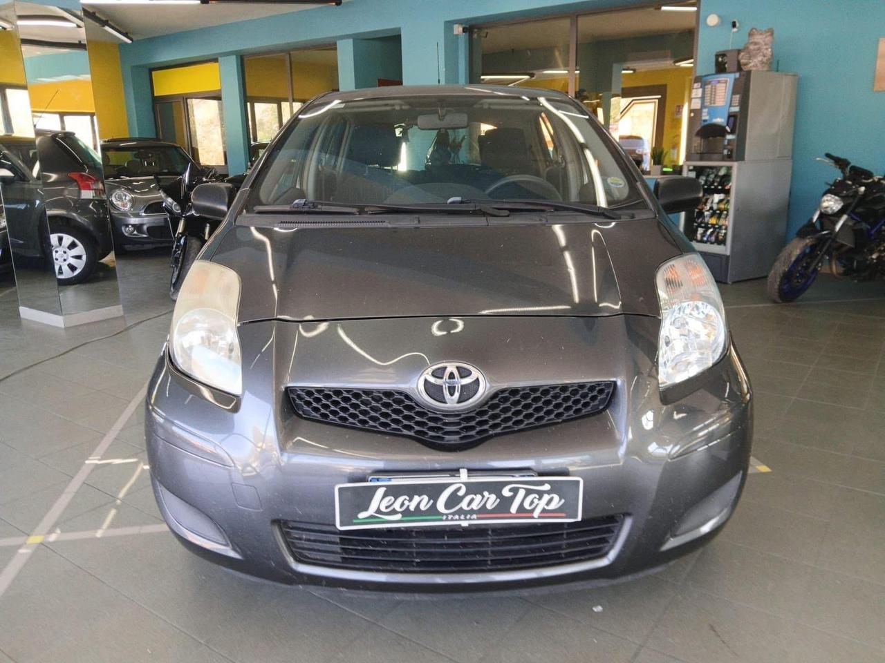Toyota Yaris 1.0 5 porte garantita 12 mesi