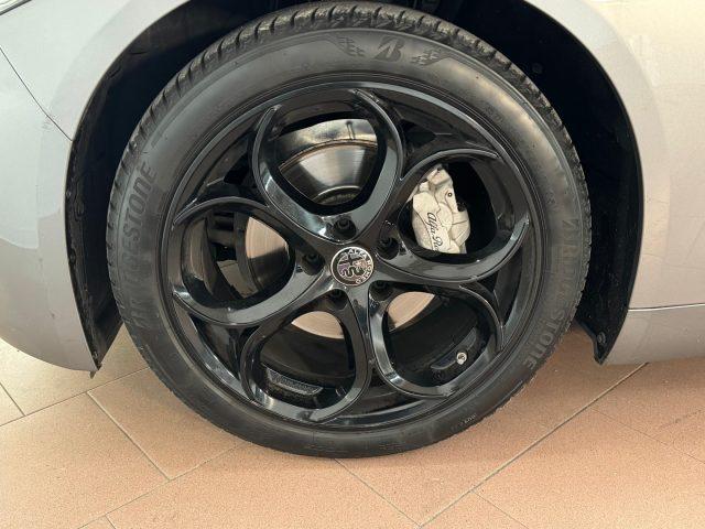 ALFA ROMEO Giulia 2.2 160 CV AT8 Executive Ambient Lighting/adaptive