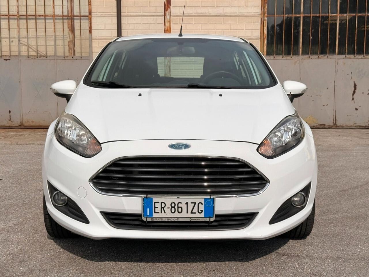 Ford Fiesta 1.5 TDCi 75CV 5 porte Titanium
