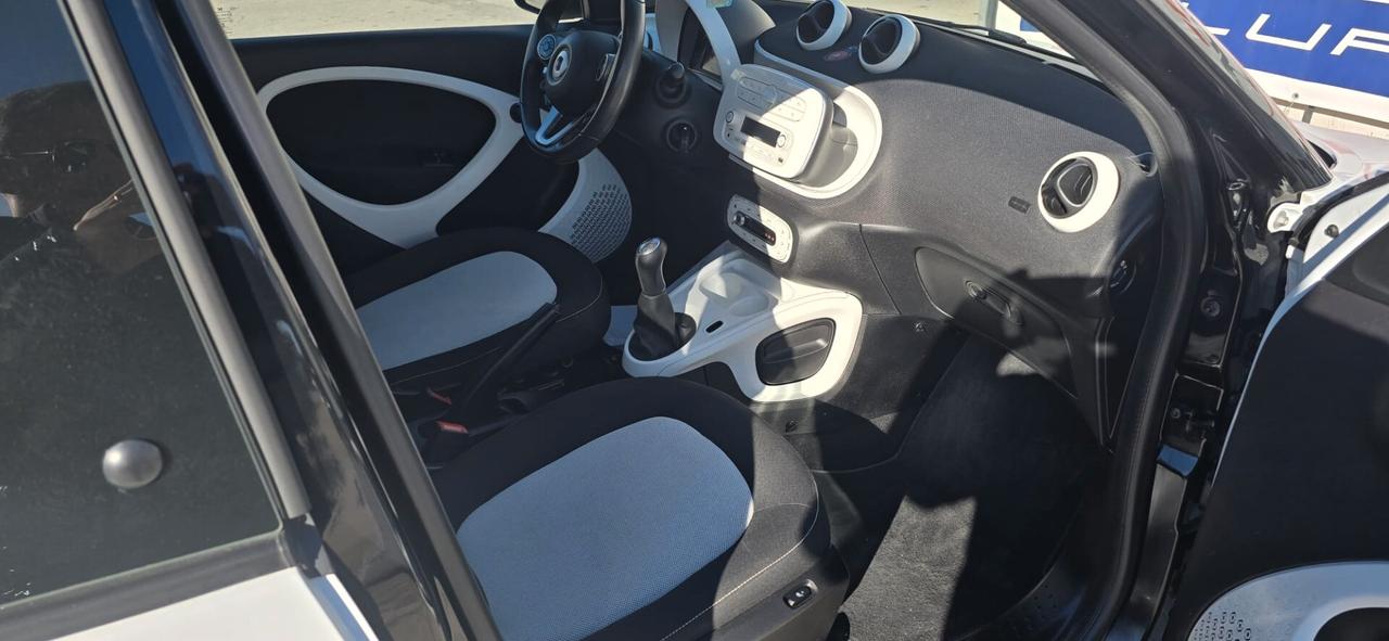Smart ForFour 70 1.0 Passion