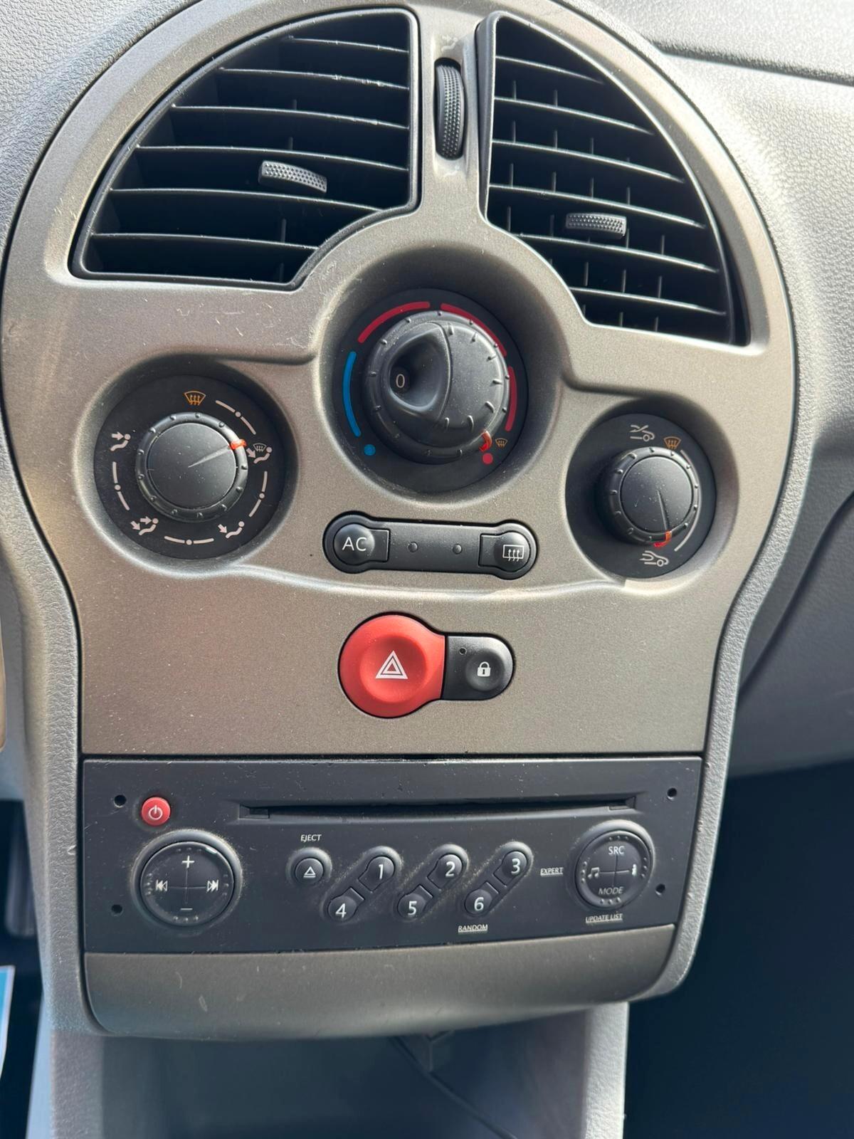 Renault Modus 1.2 16V Dynamique