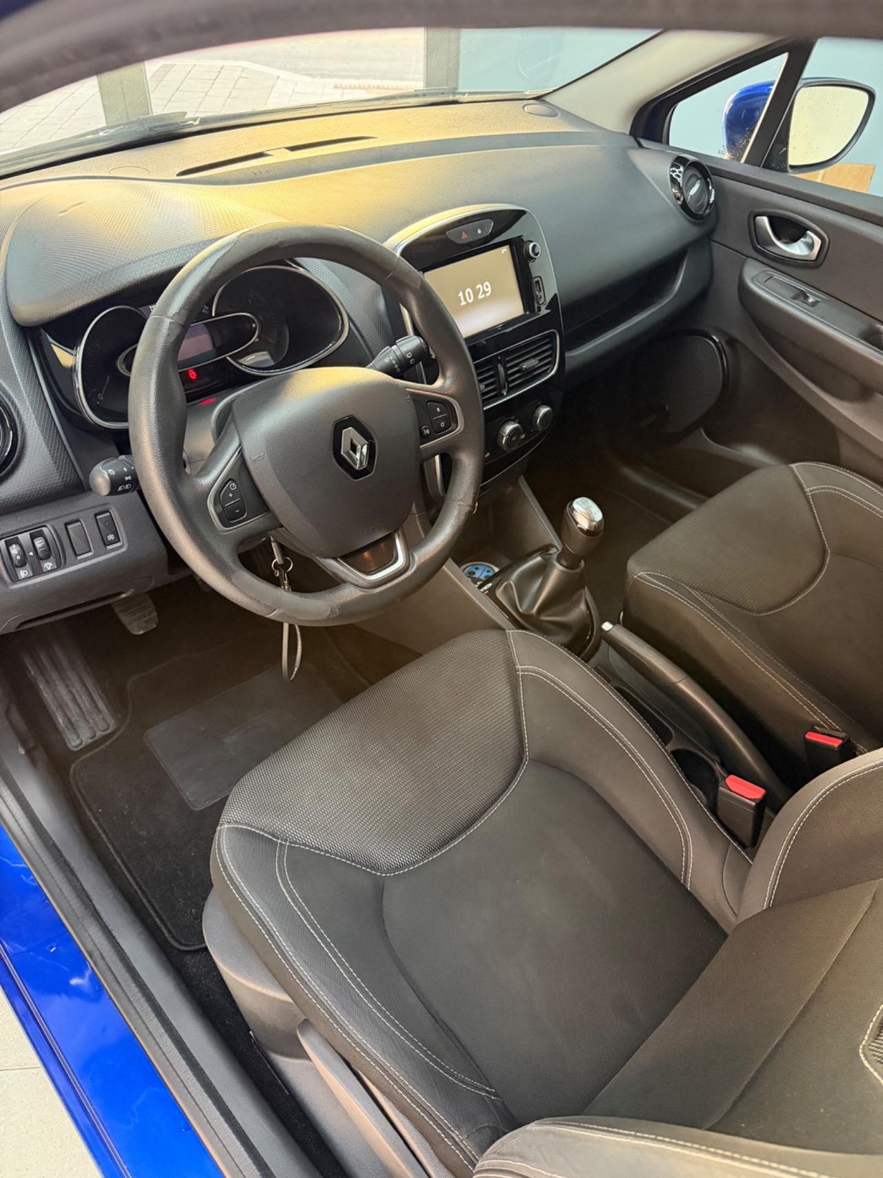 Renault Clio dCi 8V 90 CV 5 porte Moschino Life