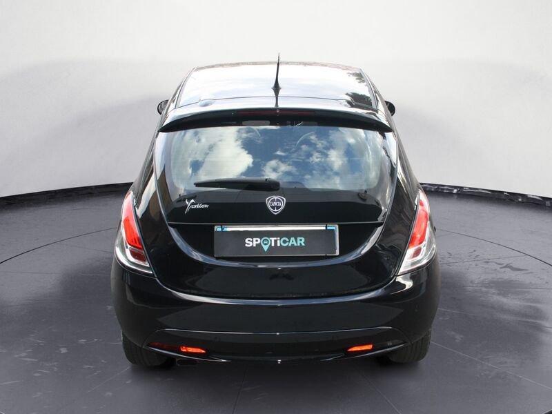 Lancia Ypsilon 1.2 69 CV 5 porte Platinum