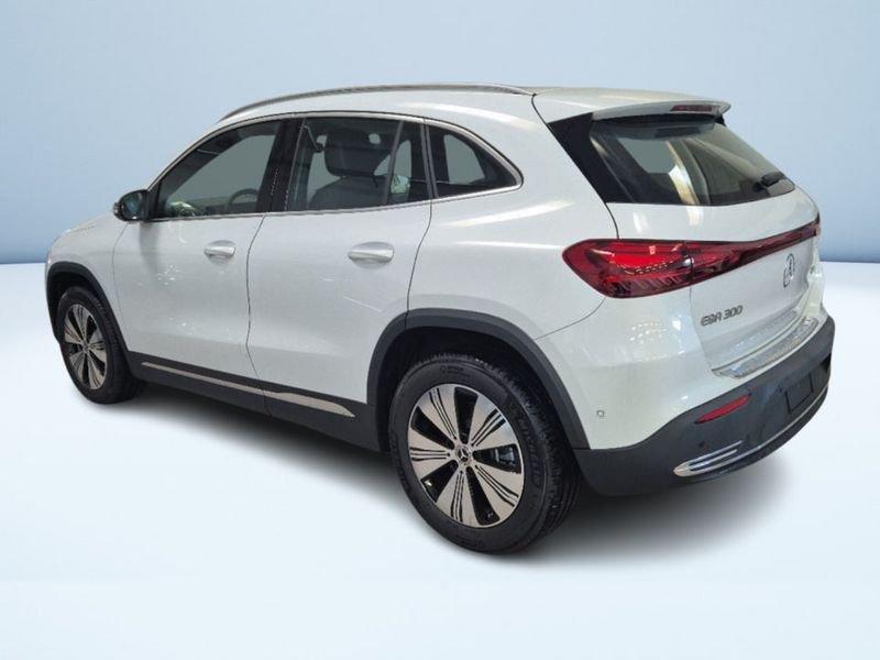 Mercedes-Benz EQA 300 4Matic Advanced Progressive