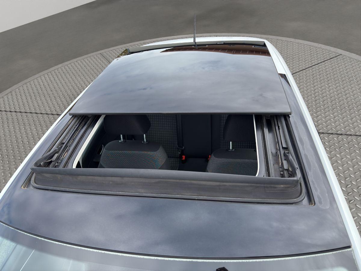 VOLKSWAGEN - Polo - 1.4 TDI 5p.BlueMotion Technology TETTO APRIBILE