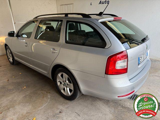 SKODA Octavia 1.6 TDI CR F.AP. Wagon Style