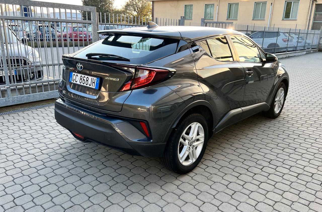 Toyota C-HR 1.8 Hybrid E-CVT Business