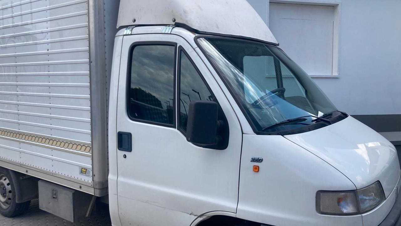 Fiat Ducato 10 1.9 diesel PC Furgone