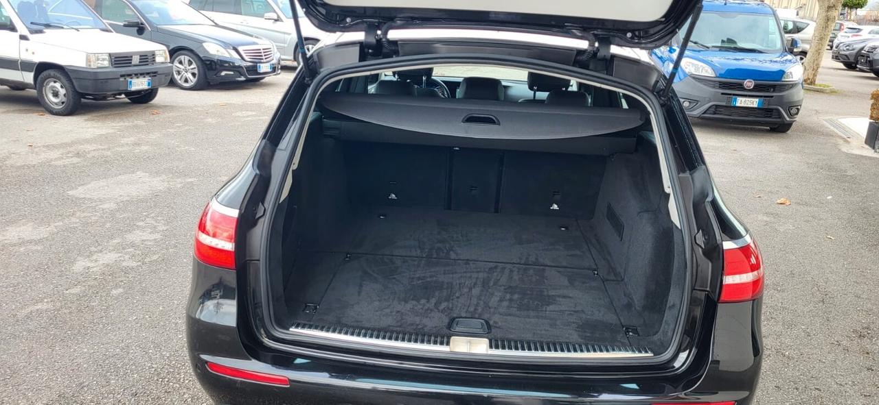 Mercedes-benz E 220 d S.W. 4Matic Auto Premium Plus