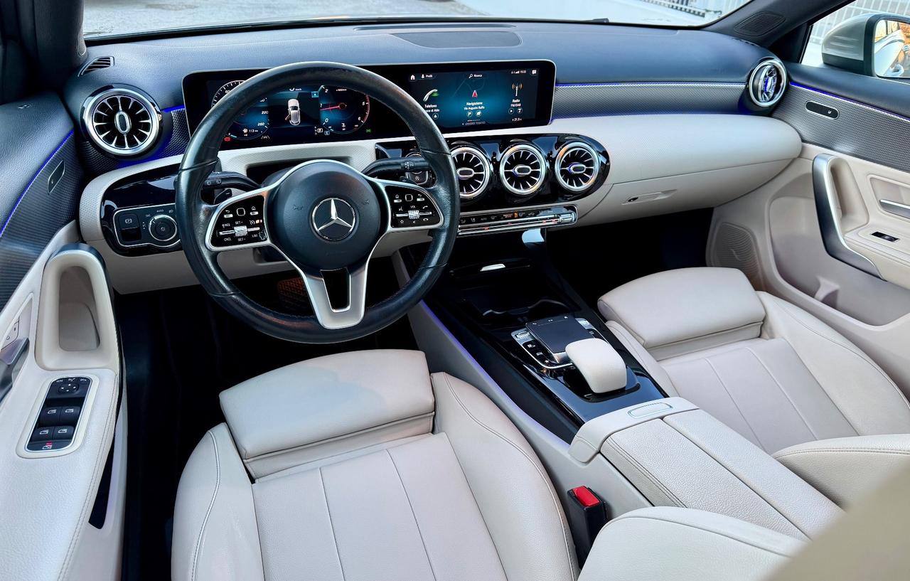 Mercedes-benz A 200 d Automatic Premium