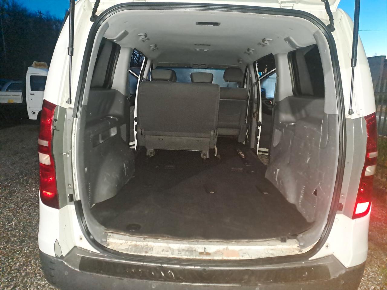 Hyundai H-1 2.5 CRDi VGT Wagon 8 p.ti Comfort