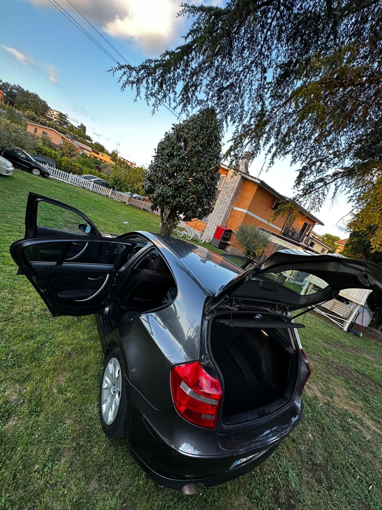 Bmw 118 118d cat 5 porte Futura DPF PERFETTA !