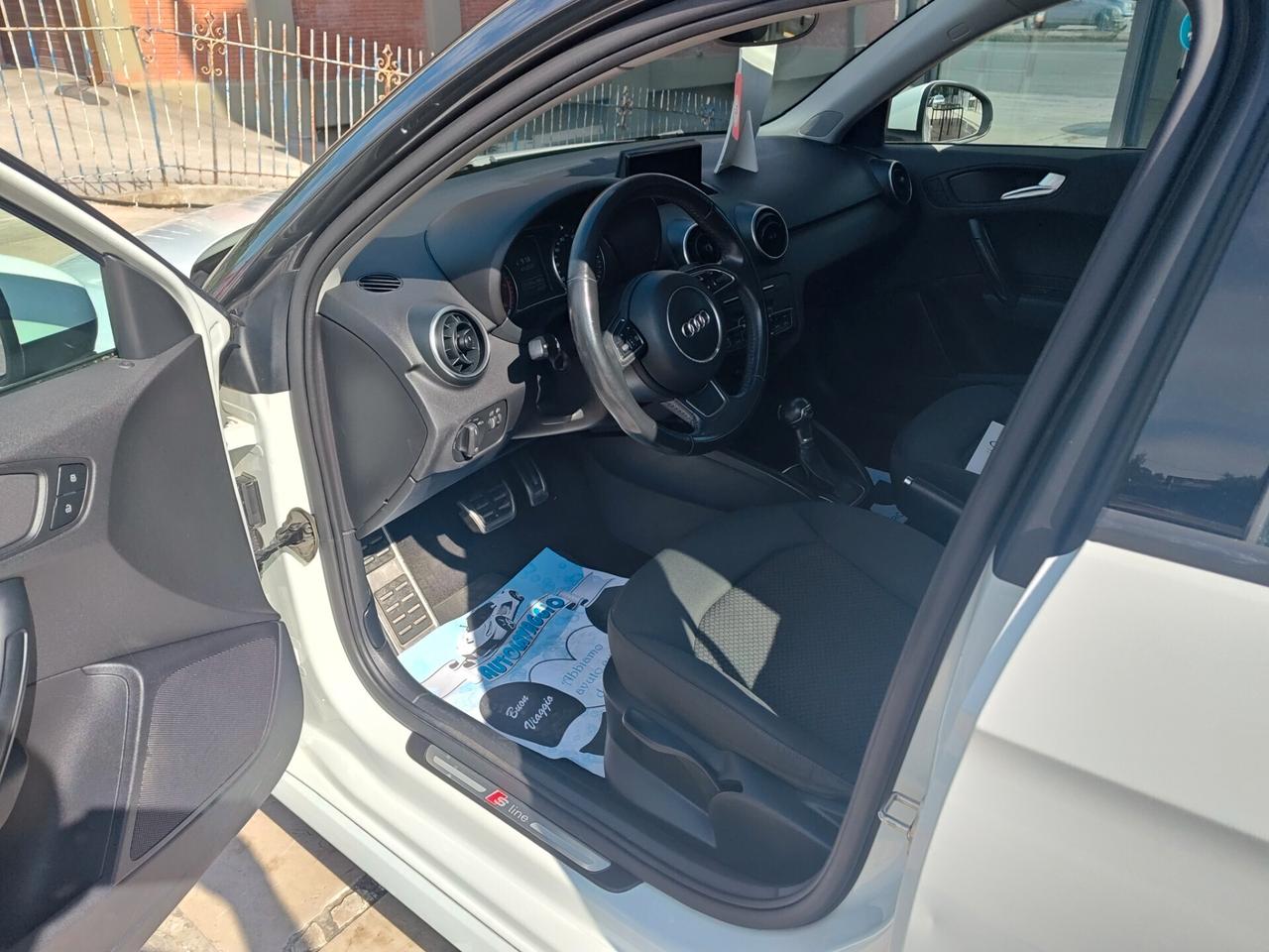 AUDI A1 1.4 TDI 90 CV S-TRONIC S-LINE